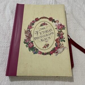 THE VICTORIAN PHOTOGRAPH ALBUM RIBBON CLOSURE GREAT MOTHER'S DAY Valentines